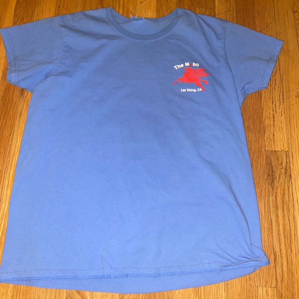Vintage gas station t shirt